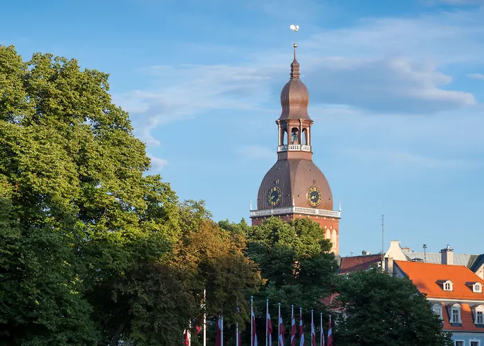 Ξενοδοχείο Aston 4*