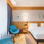 Hotel Aston 4*