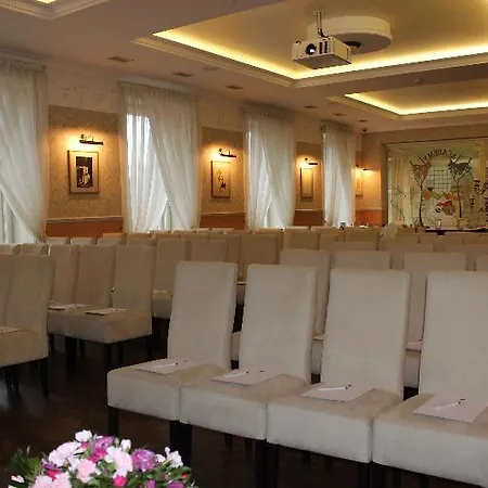Hotel Aston