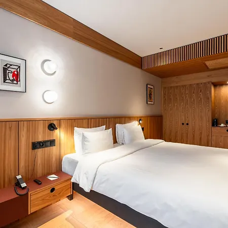 Aston Ξενοδοχείο Ρίγα