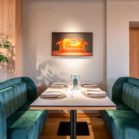 Aston Ξενοδοχείο 4*