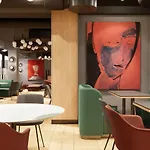 Aston Hotel
